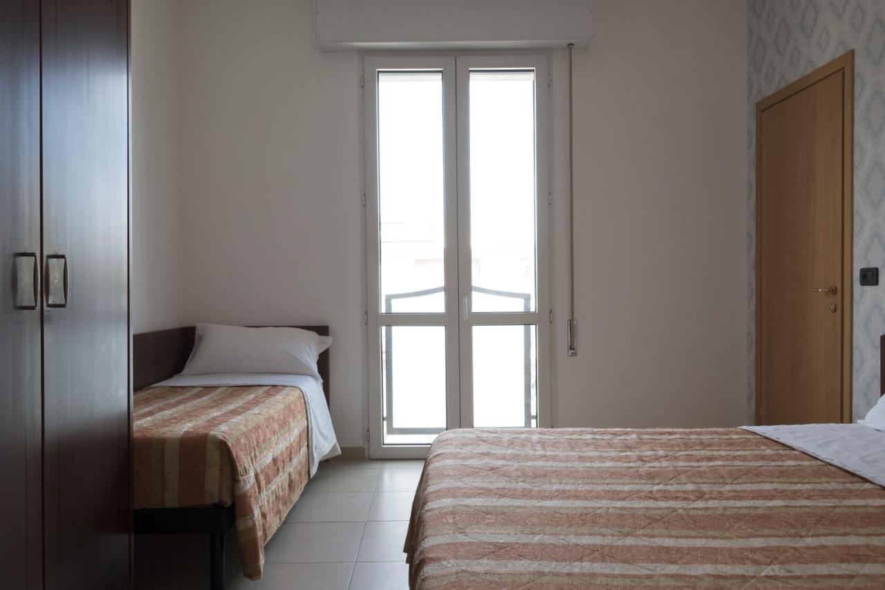 Hotel Rex Rimini Eksteriør billede