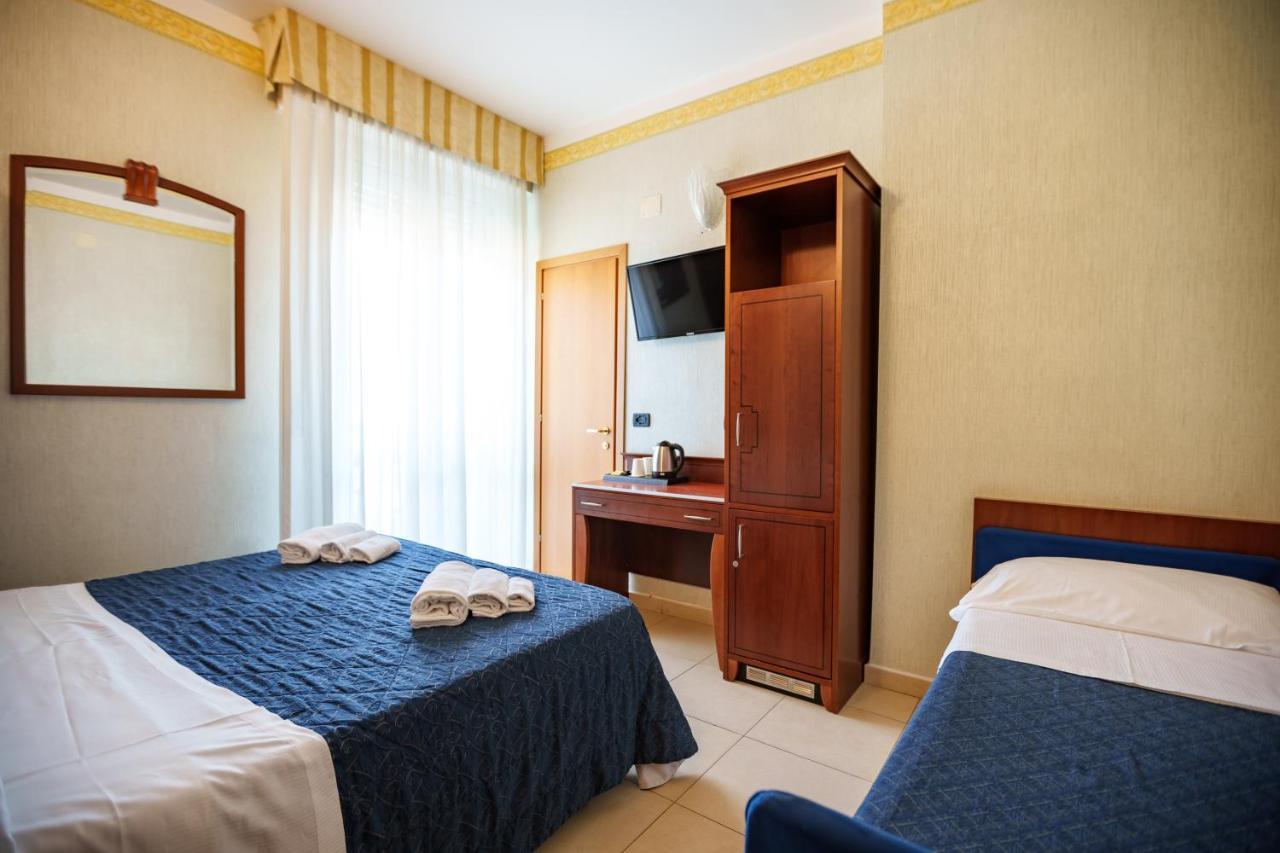 Hotel Rex Rimini Eksteriør billede