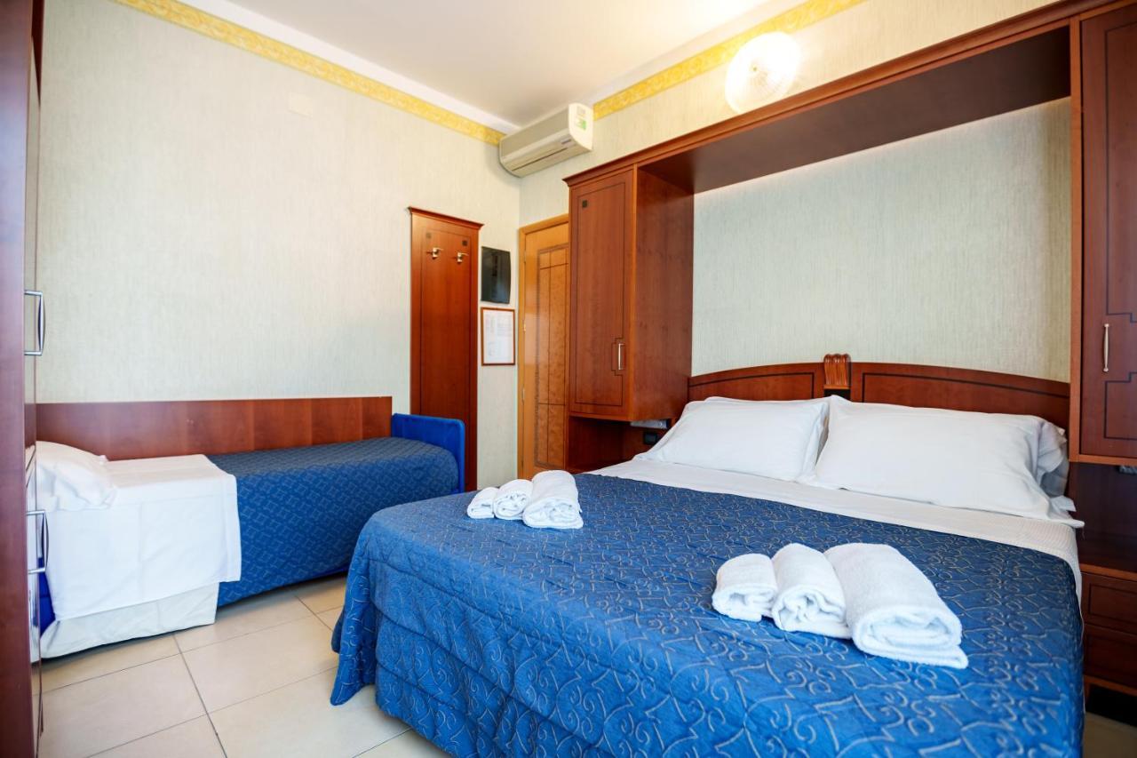 Hotel Rex Rimini Eksteriør billede