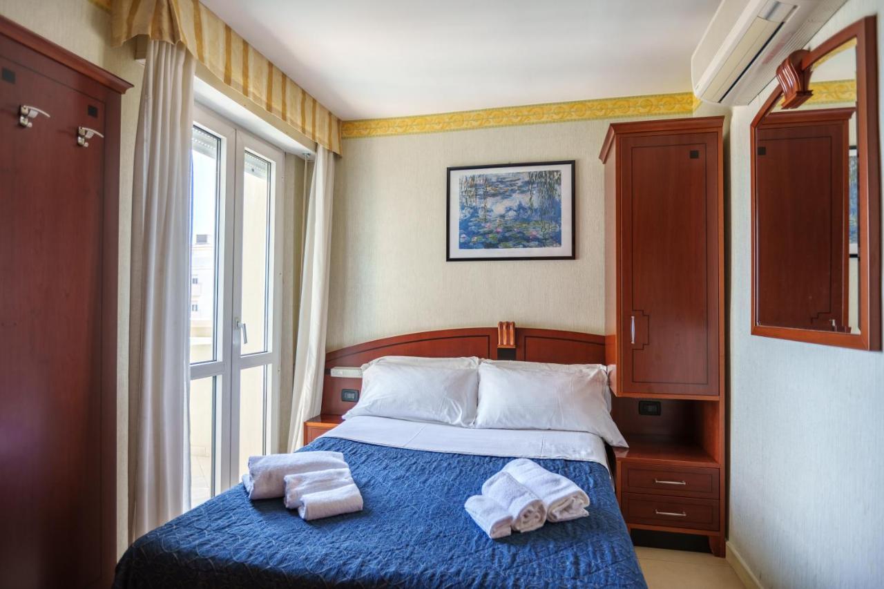 Hotel Rex Rimini Eksteriør billede