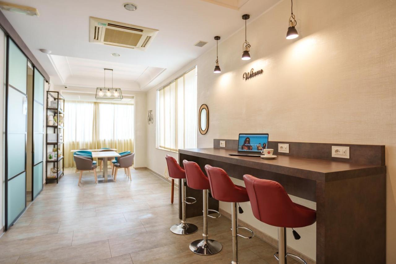 Hotel Rex Rimini Eksteriør billede